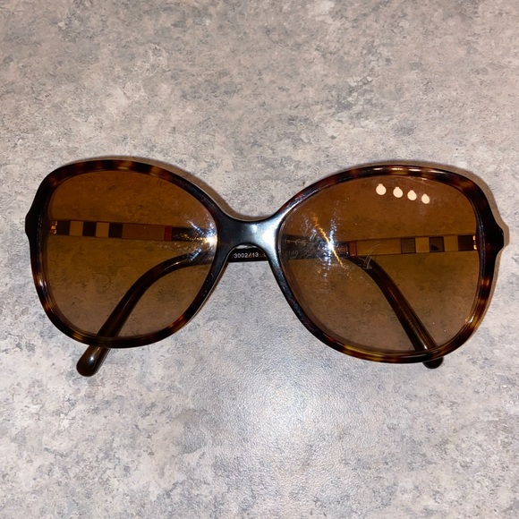 Burberry BE4197 sunglasses - Picture 1 of 8